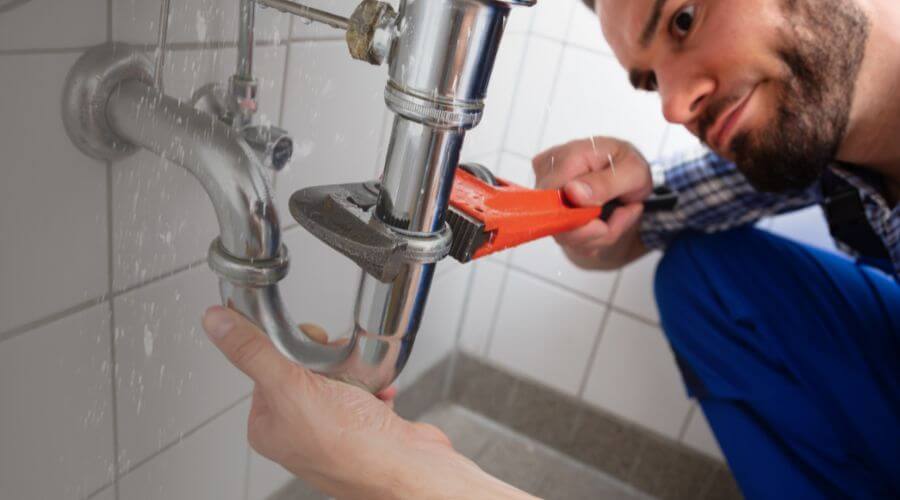 Local tankless water heater installation in Norphlet, AR
